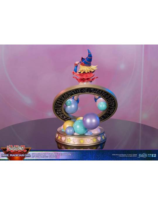 Dark Magician girl PVC Beeldje Standaard Levendige Editie 30 cm|TCG-CARD