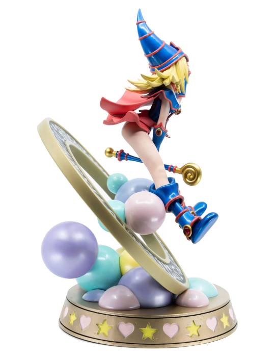 Dark Magician girl PVC Beeldje Standaard Levendige Editie 30 cm|TCG-CARD